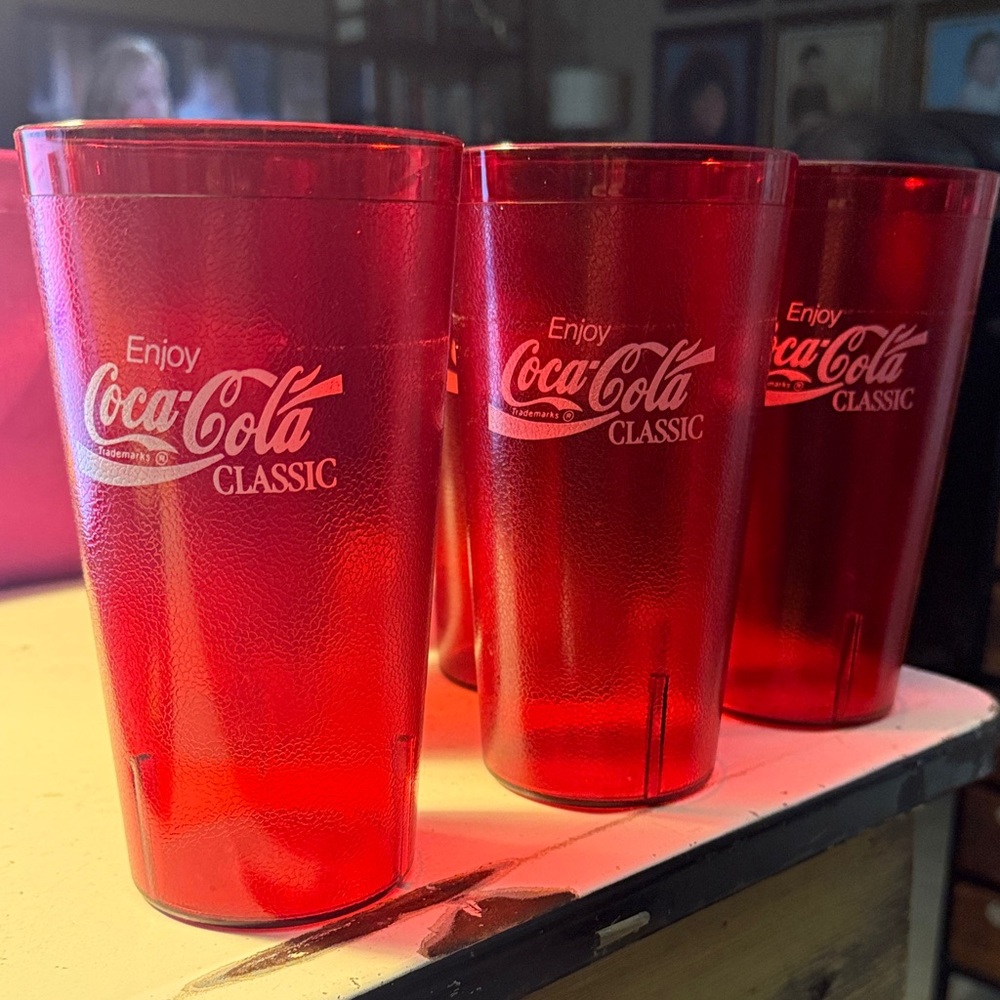 Set of 6 Coca Cola Plastic cups 24 oz